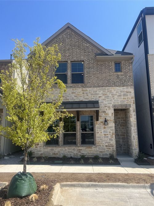 4512 Ward St, North Richland Hills, TX, 76180-8089 | Card Image