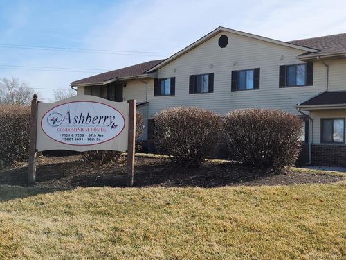 103-5631 70th Street, Kenosha, WI, 53142 | Card Image