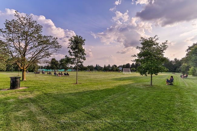 186 Ramona Blvd, House other with 4 bedrooms, 3 bathrooms and 4 parking in Markham ON | Image 31