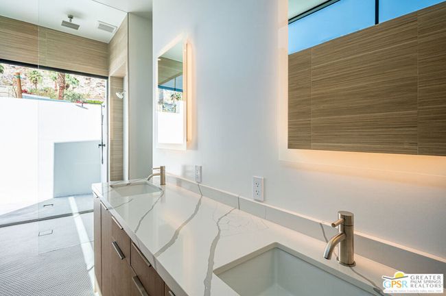 310 W Crestview Dr, House other with 3 bedrooms, 4 bathrooms and 2 parking in Palm Springs CA | Image 45