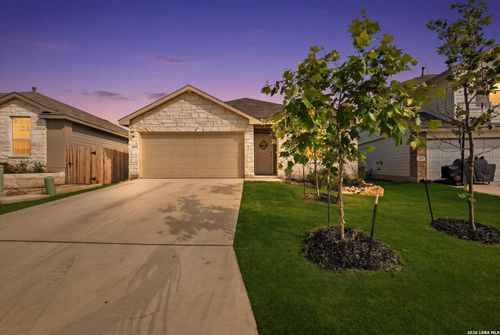 3887 Rusted Copper, Bulverde, TX, 78163-2680 | Card Image