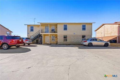 1901 Cedarhill Dr, Killeen, TX, 76543-8863 | Card Image