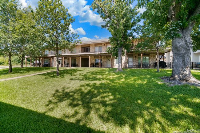 103 - 1500 Ranch Road 1431, Condo with 2 bedrooms, 1 bathrooms and null parking in Kingsland TX | Image 26