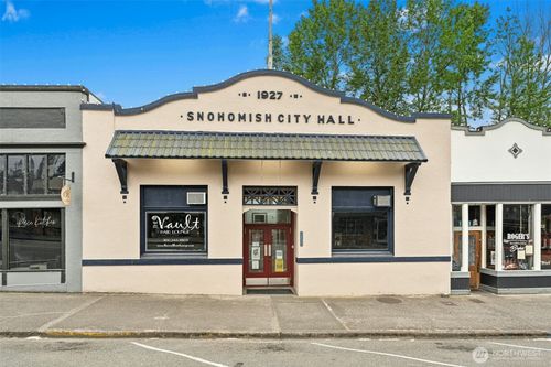 1009 1st St, Snohomish, WA, 98290-2991 | Card Image