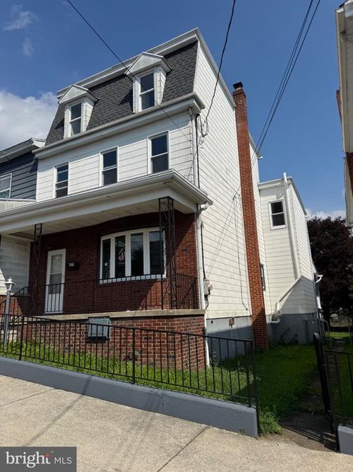 627 N 2nd St, MINERSVILLE, PA, 17954-1321 | Card Image