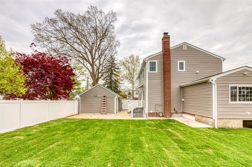 1953 Freeman Ave, East Meadow, NY, 11554-3126 | Card Image