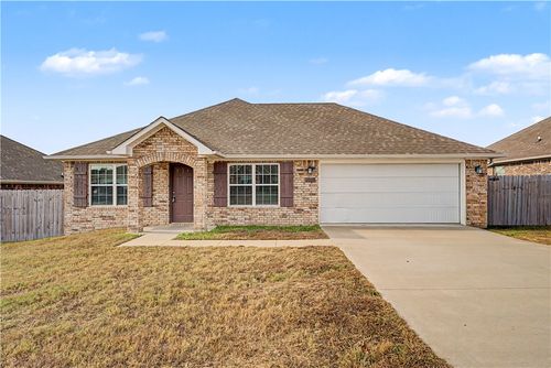 2009 Applewood St, Gentry, AR, 72734-4013 | Card Image