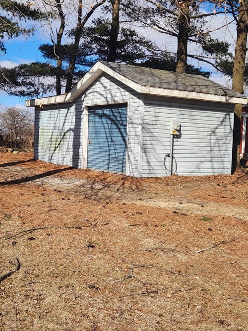 9100 371st Ave, Twin Lakes, WI, 53181-9257 | Card Image