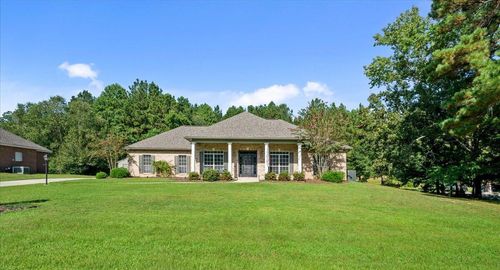 211 Whistlers Way, Hattiesburg, MS, 39402-8696 | Card Image