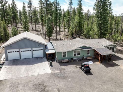 123631 Surveyor Rd, Crescent Lake, OR, 97733-7170 | Card Image