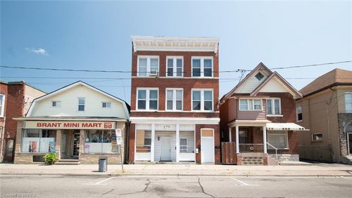 175 Market St, Brantford, ON, N3T3A6 | Card Image