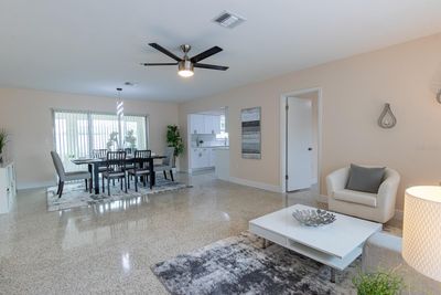 442 Hickory Road, House other with 3 bedrooms, 2 bathrooms and null parking in Venice FL | Image 3