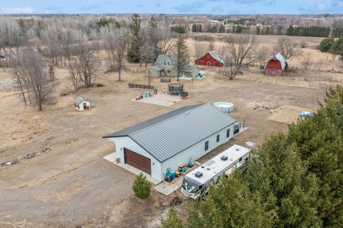 33661 Vickers St Ne, Cambridge, MN, 55008-7075 | Card Image