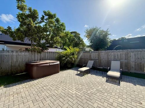 0-100 Nw 45th St, Miami, FL, 33127-2618 | Card Image