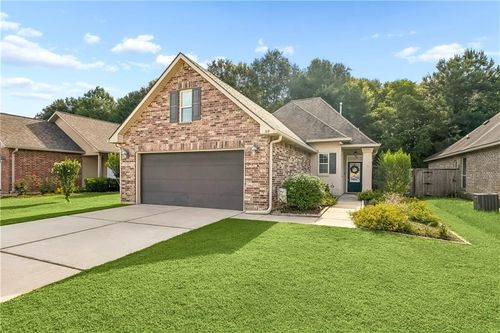519 Whip St, Hammond, LA, 70403-6242 | Card Image