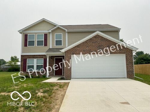 2913 W Kings Canyon Rd, Muncie, IN, 47303-0009 | Card Image