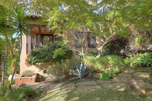 lowr-level-1423 Alta Vista Rd, Santa Barbara, CA, 93103-2232 | Card Image