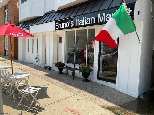 4825 Atlantic Ave, Ventnor City, NJ, 08406-3054 | Card Image