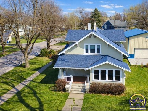 214 Oregon St, Hiawatha, KS, 66434-2216 | Card Image