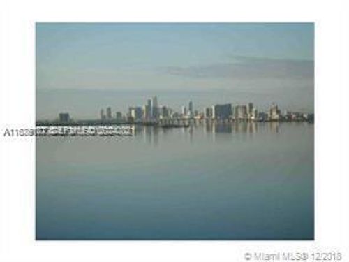 514-7904 West Dr, North Bay Village, FL, 33141-5592 | Card Image