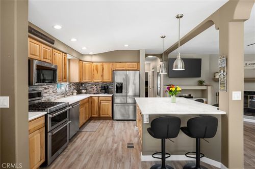 24640 Bandit Way, Temescal Valley, CA, 92883-5195 | Card Image