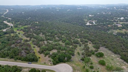 431 Rosinweed Dr, Spring Branch, TX, 78070-4070 | Card Image