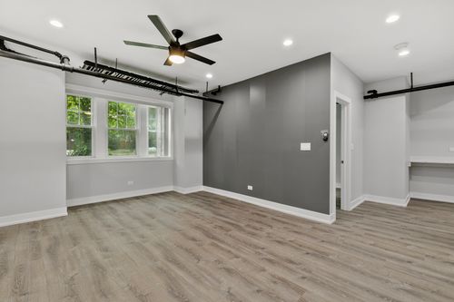 0-1908 W Morse Ave, Chicago, IL, 60626-3181 | Card Image