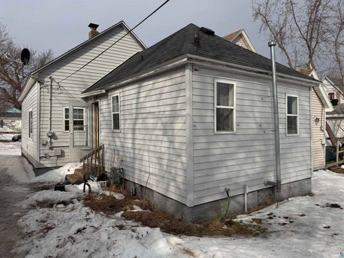 1720 Iowa Ave, Superior, WI, 54880-2116 | Card Image