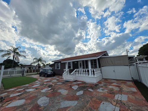 3600 E 5th Ave, Hialeah, FL, 33013-3018 | Card Image