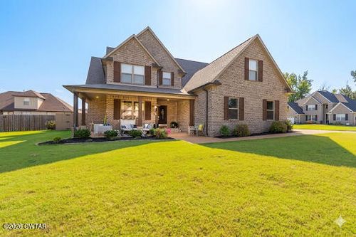105 Fawn Ridge Cv, Medina, TN, 38355-8933 | Card Image