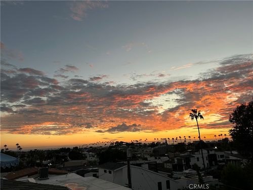 611 Jasmine Avenue, Corona del Mar, CA, 92625 | Card Image