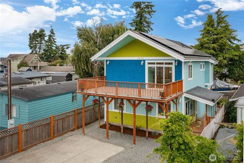 4824 Willow Dr, Blaine, WA, 98230-9672 | Card Image
