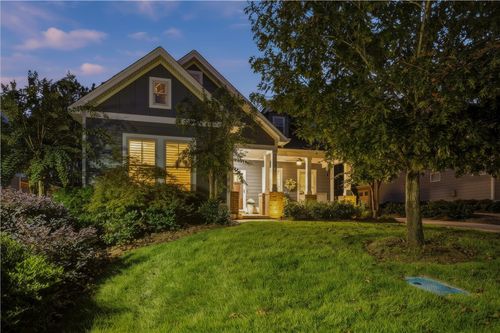 3313 Double Eagle Ln, OPELIKA, AL, 36801-1136 | Card Image