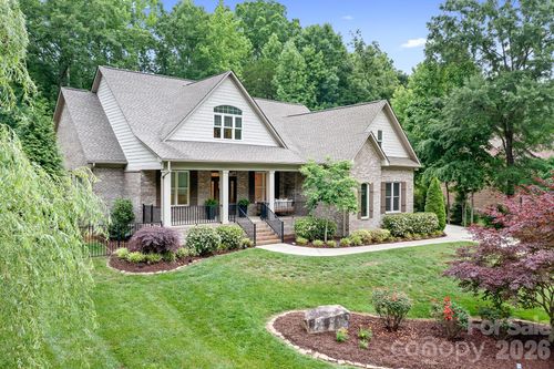 115 Buckingham Place Rd, Mooresville, NC, 28115-9177 | Card Image