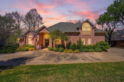 4103 Cross Bend Dr, Arlington, TX, 76016-3813 | Card Image