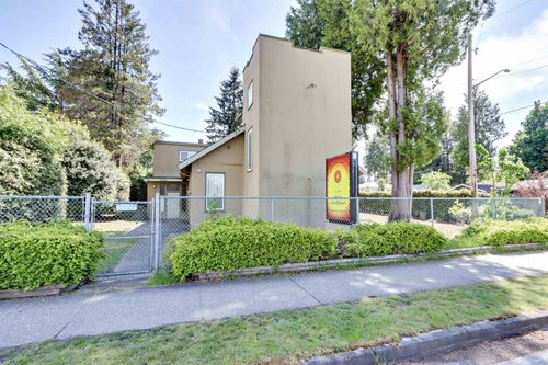 13260 108 Ave, Surrey, BC, V3T2J6 | Card Image
