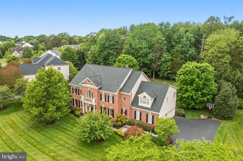 5528 Roan Chapel Dr, HAYMARKET, VA, 20169-2692 | Card Image