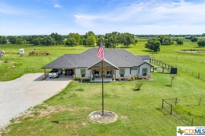 516 County Road 470, Home with 3 bedrooms, 3 bathrooms and null parking in Chilton TX | Image 3