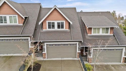 2-46808 Hudson Rd, Chilliwack, BC, V2R0L4 | Card Image