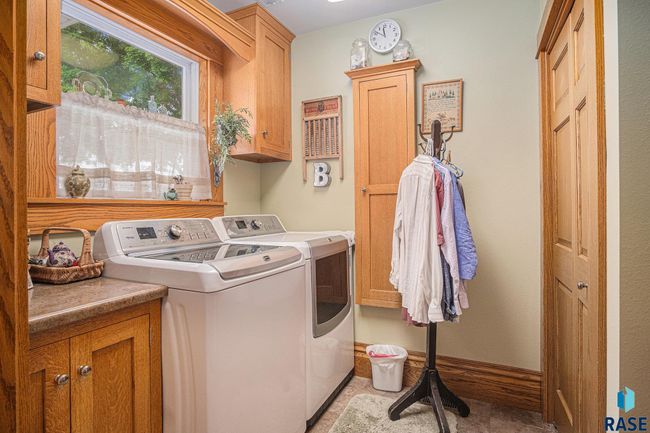 102 S Walnut Ave, House other with 4 bedrooms, 4 bathrooms and null parking in Luverne MN | Image 19