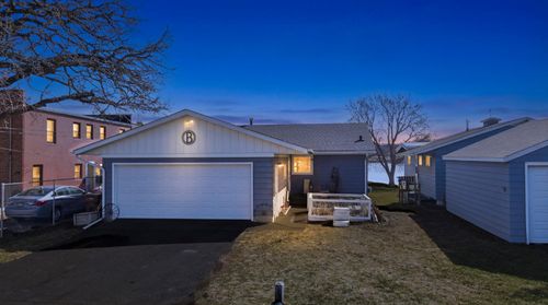 804 15th St Ne, Austin, MN, 55912-4079 | Card Image