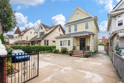 97-14 120th Street, House other with 4 bedrooms, 2 bathrooms and null parking in Richmond Hill South NY | Image 3