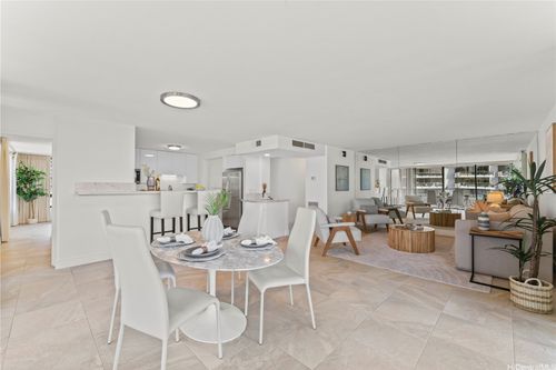 apt-16a-1910 Ala Moana Blvd, Honolulu, HI, 96815-1815 | Card Image