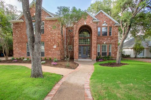 10115 Pinehurst Dr, Austin, TX, 78747-1303 | Card Image