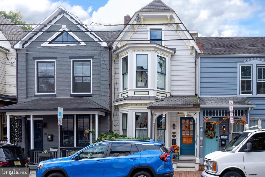 Coryell St, Lambertville, NJ 08530