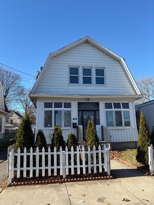 406 Newhall St, Hamden, CT, 06511-1119 | Card Image