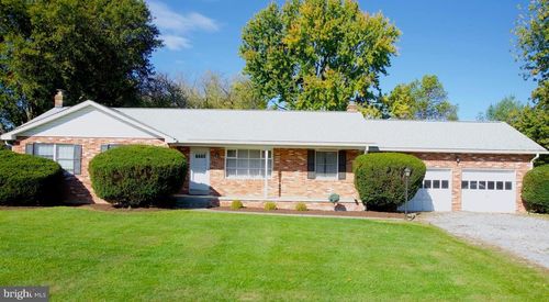 8206 Falstone Ct, FREDERICK, MD, 21702-2911 | Card Image