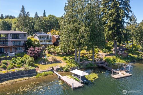 482 W Lake Samish Dr, Bellingham, WA, 98229-9368 | Card Image