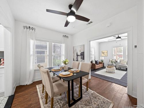 306 Walton Ave, San Antonio, TX, 78225-1456 | Card Image