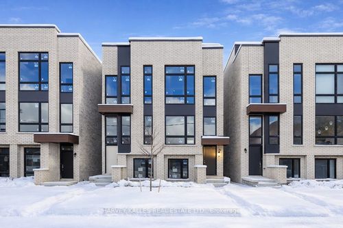 23 Innes Ave, Toronto, ON, M6E0B2 | Card Image